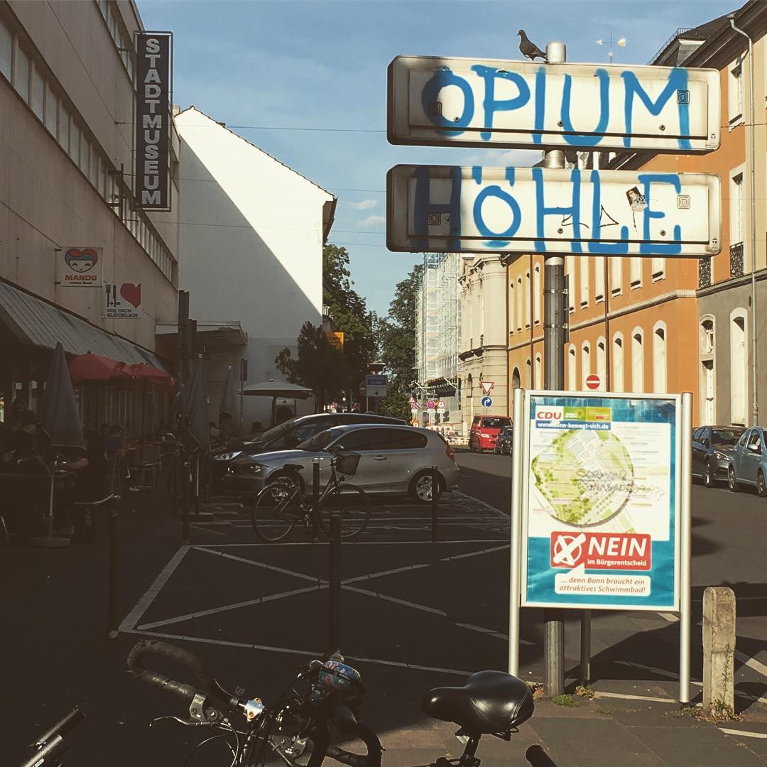 degens.bonn .opiumhölle